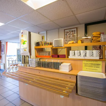 Premiere Classe Ferrand Nord فندق *